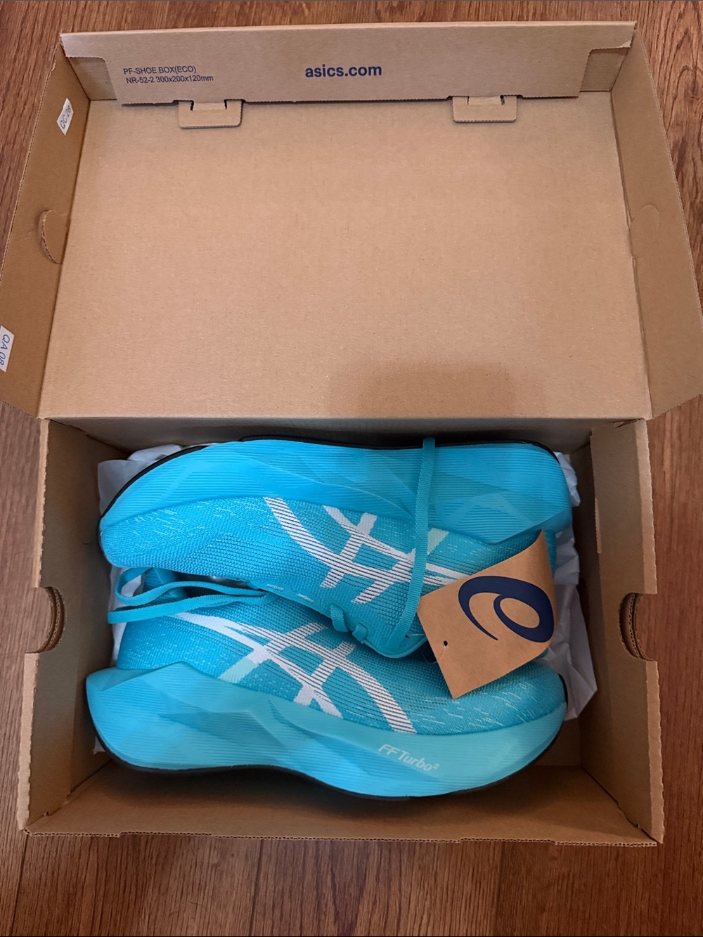 Asics Energy Aqua/White Novablast 6 Women's Running Shoes 7.5